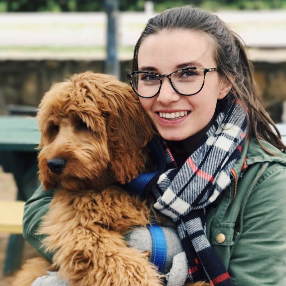 Meet your Posher, Courtney